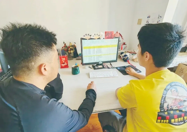 一起上課的畫面。北京航空航天大學(xué)供圖